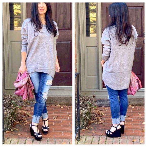 ✨LAST ONE ✨PARIS✨ Grey High/Low loose fit sweater - Picture 4 of 8